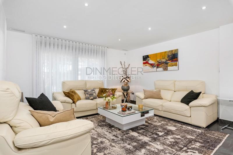 Foto a61c12e4-f39d-45eb-b375-c0bf33736959. Chalet en Bellavista-Capiscol-Frank Espinós San Juan de Alicante