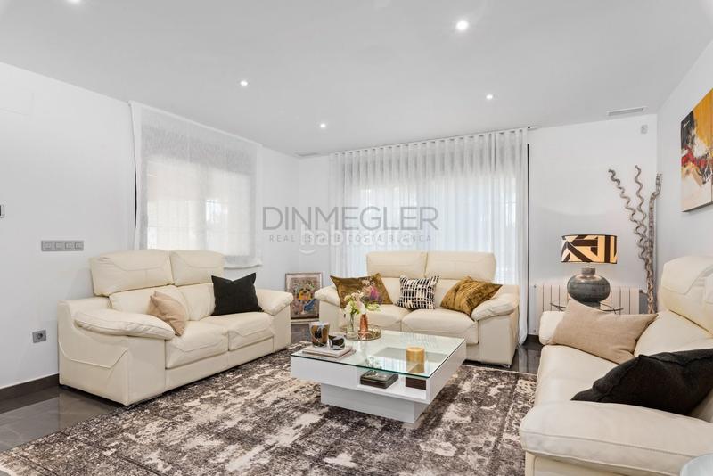 Foto 9fcaa429-ec0d-4cd3-a5ab-fc465398c824. Chalet con riscaldamento parcheggio piscina in Bellavista-Capiscol-Frank Espinós San Juan de Alicante