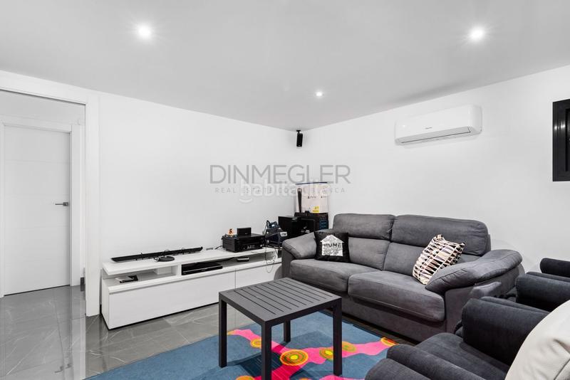 Foto b8764f12-9ee4-4188-af31-bea1c1d92d02. Chalet con riscaldamento parcheggio piscina in Bellavista-Capiscol-Frank Espinós San Juan de Alicante