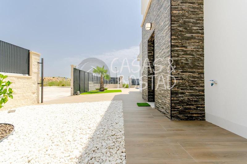 Foto 1c05cb6b-5dee-444f-98a6-739151e06b0d. Chalet avec parking piscine dans Desamparados - Hurchillo - Torremendo Orihuela