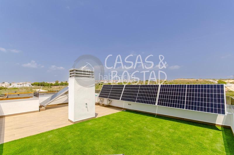 Foto acb29dc8-06b8-4a81-951c-6c7f27b2ef6b. Chalet avec parking piscine dans Desamparados - Hurchillo - Torremendo Orihuela