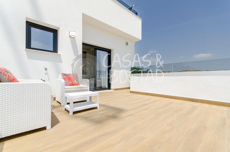 Foto aebf1a74-2b8a-4ed6-b874-4761936d5dff. Chalet avec parking piscine dans Desamparados - Hurchillo - Torremendo Orihuela