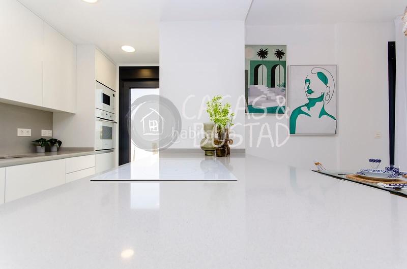 Foto ec8dba85-46a3-44b1-8781-95c6e916fd95. Chalet avec parking piscine dans Desamparados - Hurchillo - Torremendo Orihuela