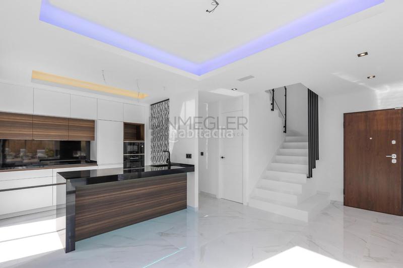 Foto 097d4b1c-9612-4803-8277-7857593dc08a. Chalet in calle calle de lope de vega 27b in Zona Carrefour - Urbanizaciones Torrevieja