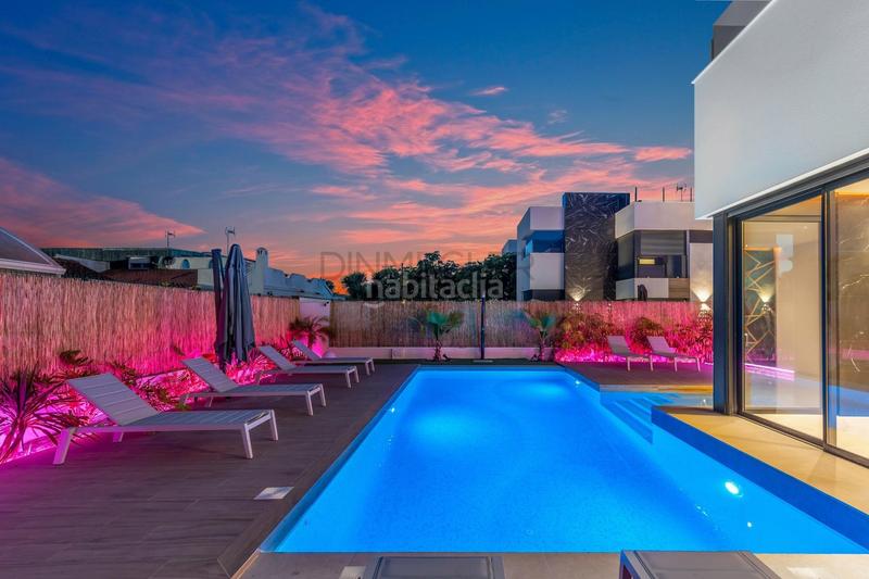 Foto 7057e536-e489-4564-b782-4a53a7cb1a47. Chalet in calle calle de lope de vega 27b in Zona Carrefour - Urbanizaciones Torrevieja