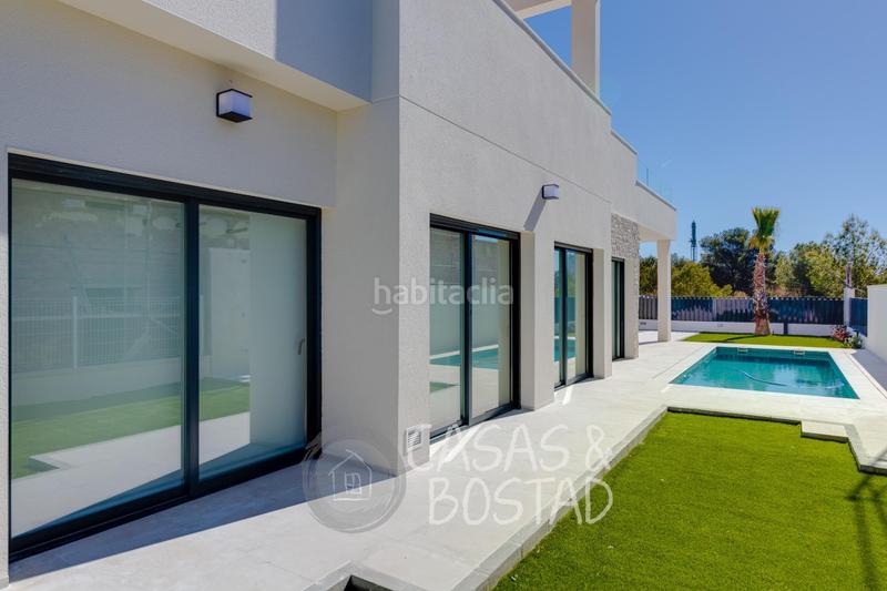 Foto 650d3342-6140-4fad-8cb2-311e35365dd3. Chalet avec parking piscine dans Golf Bahía Finestrat