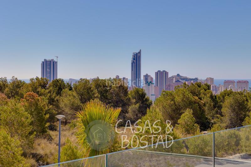 Foto dfe42d51-1cd3-47f1-89df-902ace3cbe3f. Chalet avec parking piscine dans Golf Bahía Finestrat