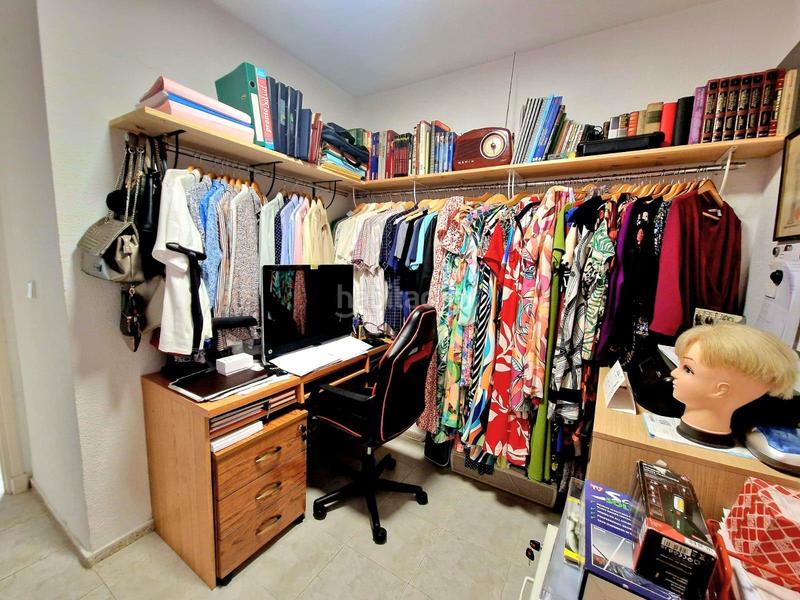 Foto 0b556960-8c1f-4e04-b7ab-bae332fe4b64. Piccolo appartamento con parcheggio in Las Piscinas Naturales Torrevieja