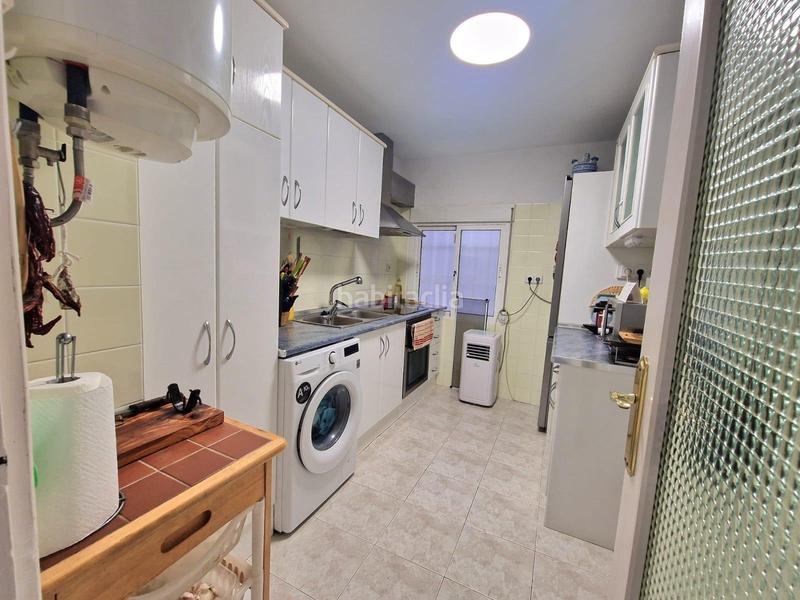 Foto 704dcd62-6d84-4371-8a03-6670df34345b. Piccolo appartamento con parcheggio in Las Piscinas Naturales Torrevieja