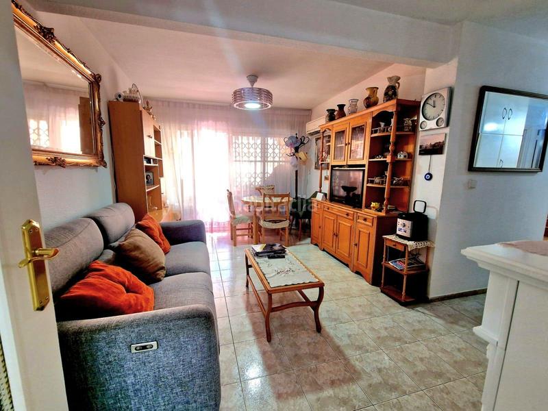 Foto cc0d95f9-c1ac-4d23-be42-cda57c8ffb0a. Piccolo appartamento con parcheggio in Las Piscinas Naturales Torrevieja