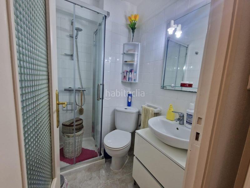 Foto fe880562-9e91-428e-8bb7-8f657e0e55a9. Piccolo appartamento con parcheggio in Las Piscinas Naturales Torrevieja