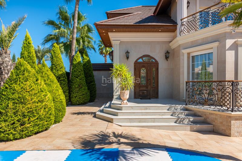 Foto 2f20c77a-f95e-465a-8f80-aeffd82dee01. Xalet amb aparcament piscina a Rojales