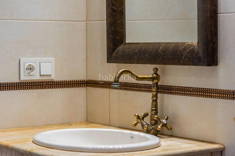 Foto 60de77d5-7f1e-407a-96a8-f7f5fb7968a1. Xalet amb aparcament piscina a Rojales