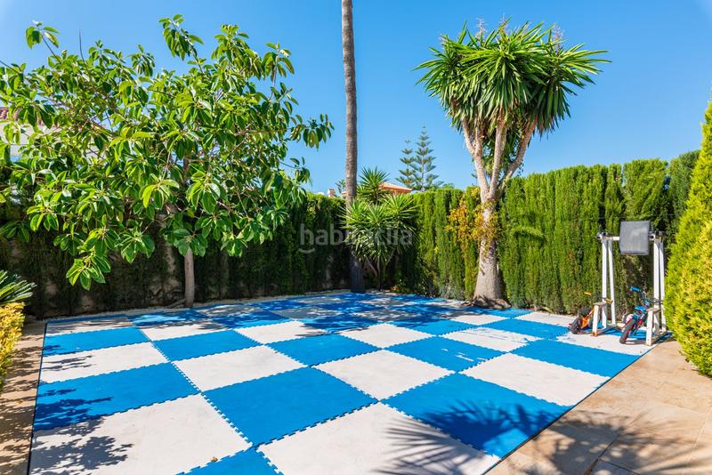 Foto b46e7c3f-25d9-4e09-a804-4ec707d1d867. Xalet amb aparcament piscina a Rojales