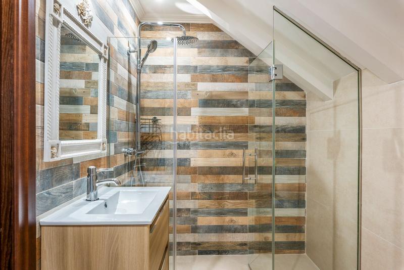 Foto d3d8ed70-edb2-46b2-bed2-336308dd2390. Xalet amb aparcament piscina a Rojales