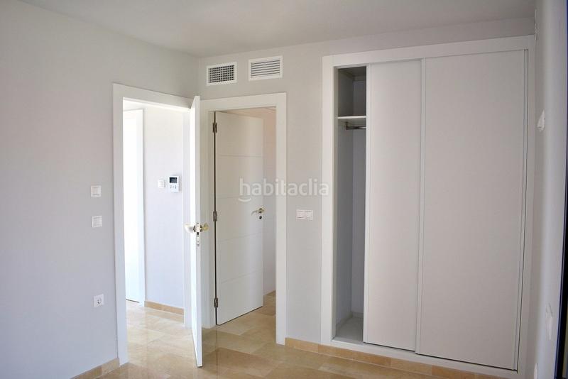 Foto 48cc156c-46ce-43ee-9f80-f6b291b4b2b8. Chalet mit parking pool in balcón de Finestrat-terra marina Finestrat