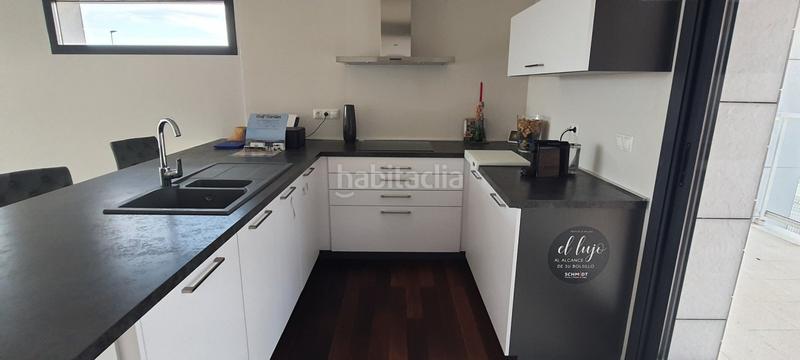 Foto 8ec1ce55-f88c-43a5-b37f-b86dda457f9c. Chalet mit parking pool in balcón de Finestrat-terra marina Finestrat