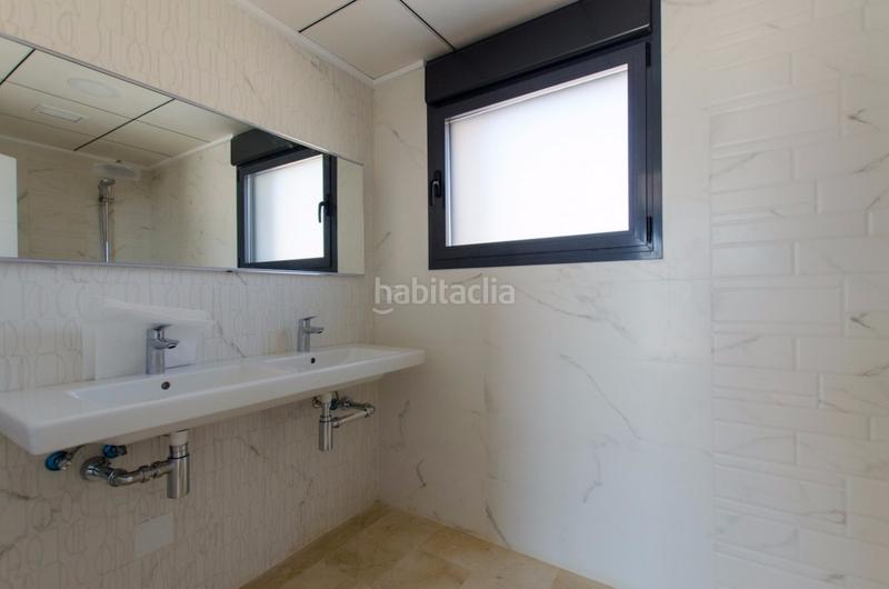 Foto a873dd3b-629e-4f72-843b-57bfc000290c. Chalet mit parking pool in balcón de Finestrat-terra marina Finestrat
