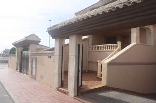 Semi detached house in Los Balcones-Los Altos. Precioso adosado en los altos, torrevieja