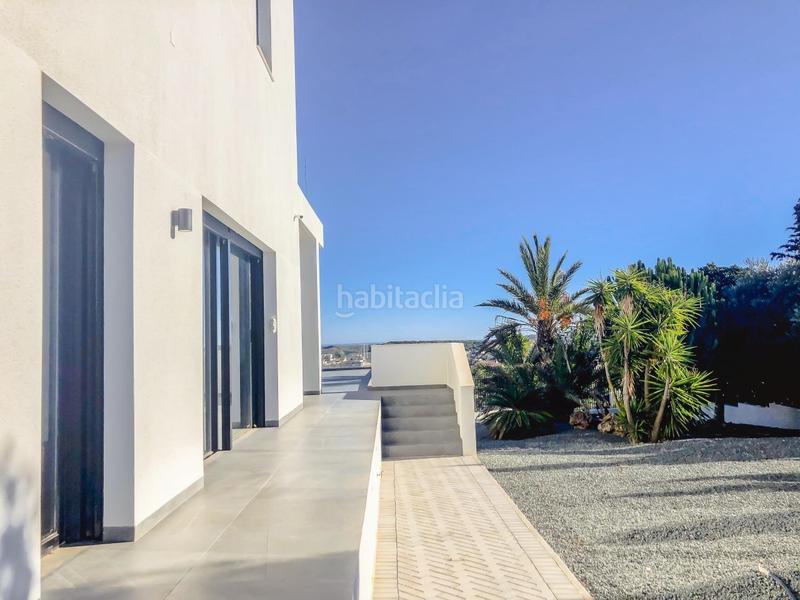 Foto ad0d014b-14ee-4b10-9a6d-f266b1165473. Chalet en Rojales