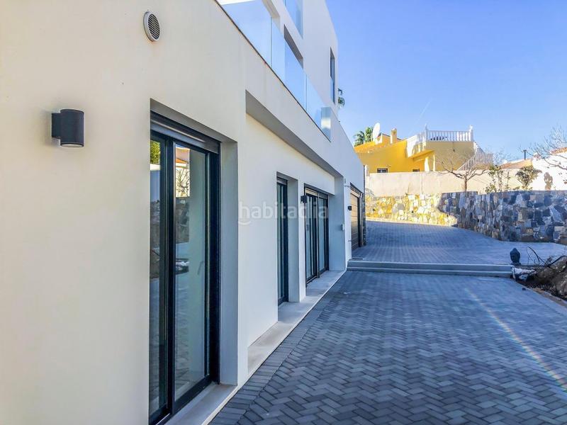 Foto a4045815-830c-404e-9d5f-763491cf7064. Chalet avec parking piscine dans Rojales