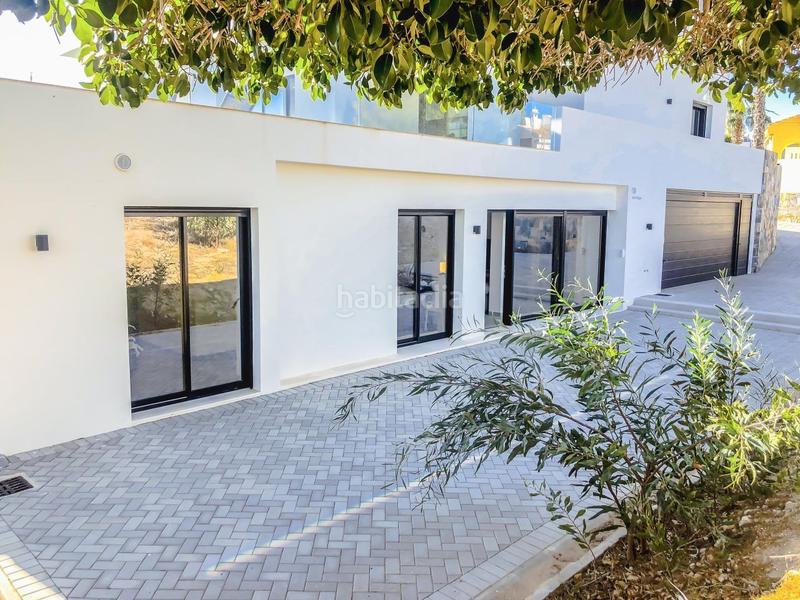 Foto ee5d1fa0-4884-4fc7-9c60-3cf7ae7e24e9. Chalet avec parking piscine dans Rojales