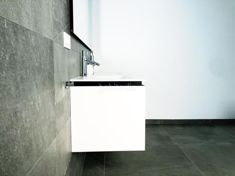 Foto fdcaadfc-db50-4c9f-92d8-078a00b98e85. Xalet amb aparcament piscina a Rojales