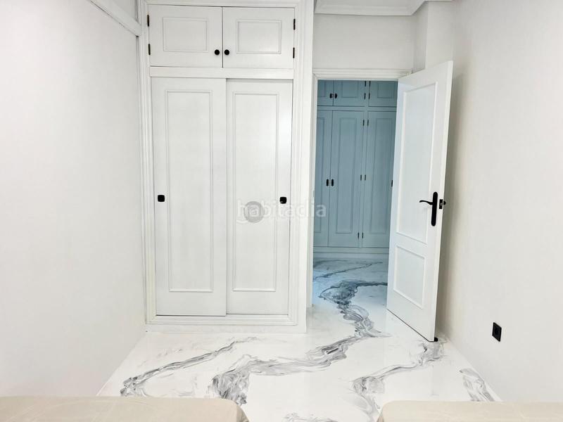 Foto 0aedbaf1-9d61-4e1d-8277-adb3883bfff3. Apartament amb calefacció a El Acequión Torrevieja