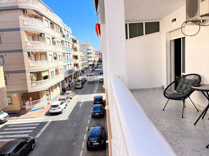 Foto 13c9c6b0-3a42-47f3-827b-7b02179ae6f4. Apartament amb calefacció a El Acequión Torrevieja