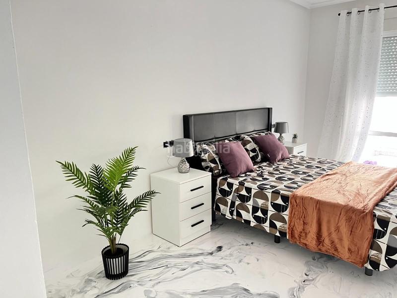 Foto 26b1d64f-09b9-494d-8982-fb49b2721d19. Apartament amb calefacció a El Acequión Torrevieja