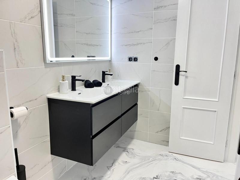 Foto 27f3455e-b0b1-45ae-bcdb-bf97400d2b15. Apartament amb calefacció a El Acequión Torrevieja