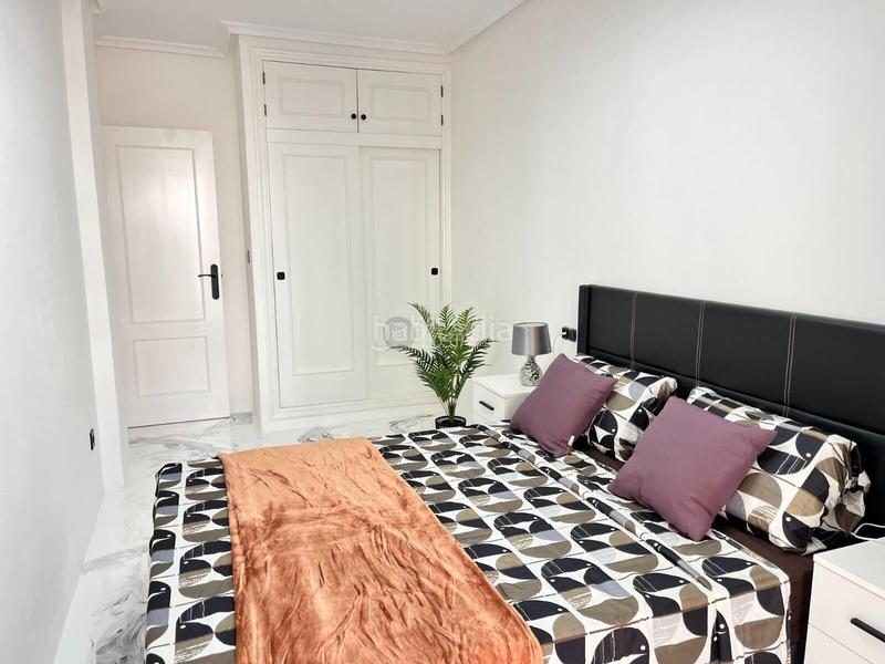 Foto 43ccb16d-08f3-4c80-8e9f-ee9ea0ece3d1. Apartament amb calefacció a El Acequión Torrevieja