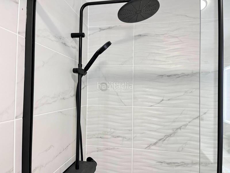 Foto d4ac4945-5e40-4139-8725-ada153d5f0c3. Apartament amb calefacció a El Acequión Torrevieja