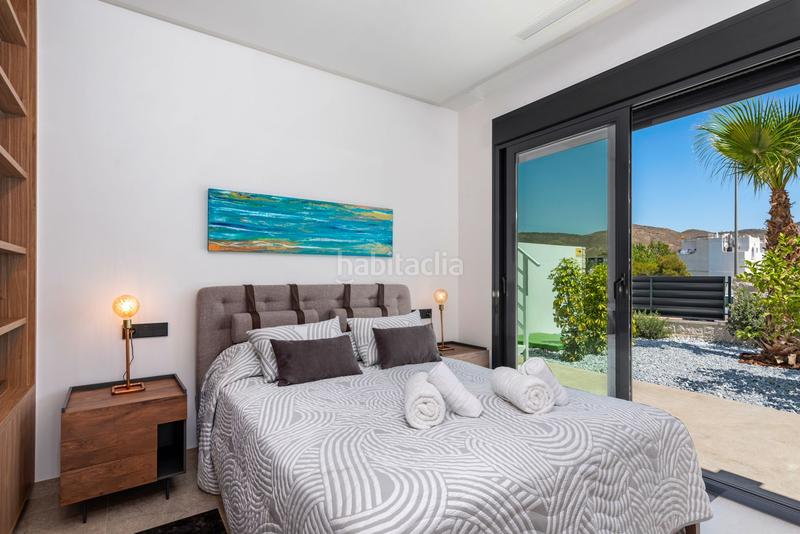 Foto 751a6edf-37d8-449e-92ad-044128ed2f40. Chalet mit parking pool in Pueblo Español-Coveta Fumá Campello (el)