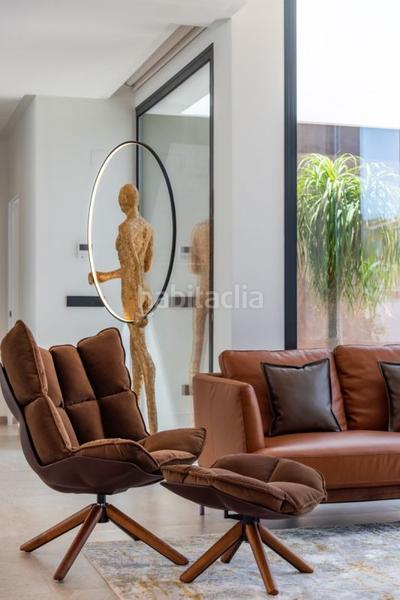 Foto 7ee13c62-d9a8-4dda-ae41-47941e579785. Chalet with parking pool in Pueblo Español-Coveta Fumá Campello (el)