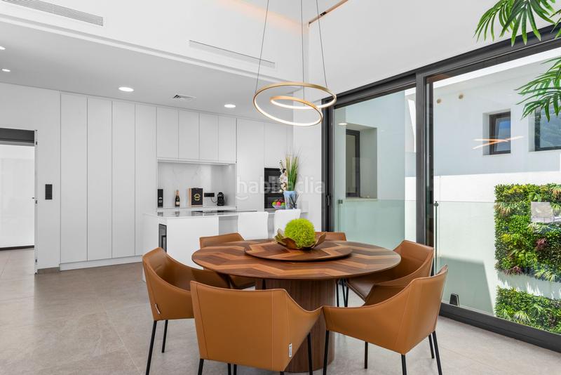 Foto a5d398b3-57a3-4f68-85a9-6365153d454c. Chalet with parking pool in Pueblo Español-Coveta Fumá Campello (el)