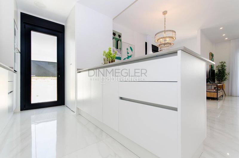 Foto d5b797f6-62ad-4db3-bcda-295db400a8c7. Chalet with parking pool in Desamparados - Hurchillo - Torremendo Orihuela