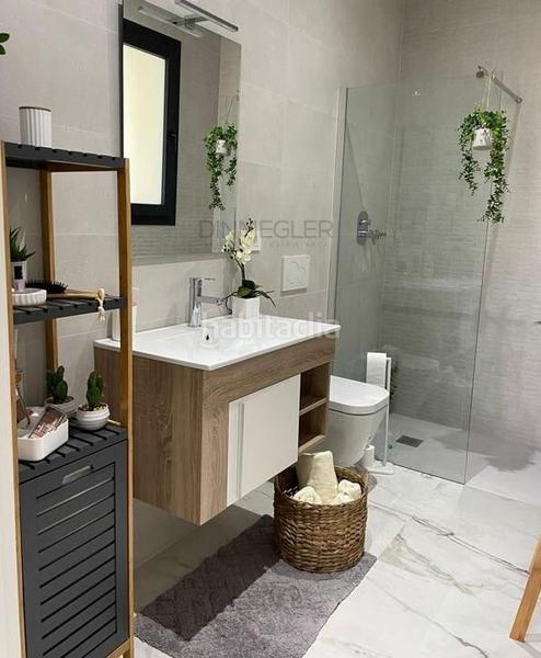 Foto c6486c6e-5fd4-4ad8-adb7-f12b0ed80803. Attique avec parking piscine dans Puerto Deportivo Guardamar del Segura