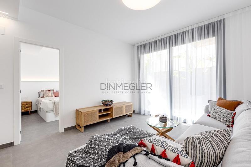 Foto 4c5b5ae5-ed59-4e7b-8c65-b6ccbb887a6e. Chalet with parking pool in Los Europeos Torrevieja