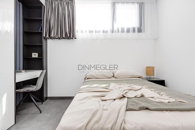 Foto 4e6ee9e2-21a0-42a1-9053-cf24d05a0f5c. Chalet with parking pool in Los Europeos Torrevieja