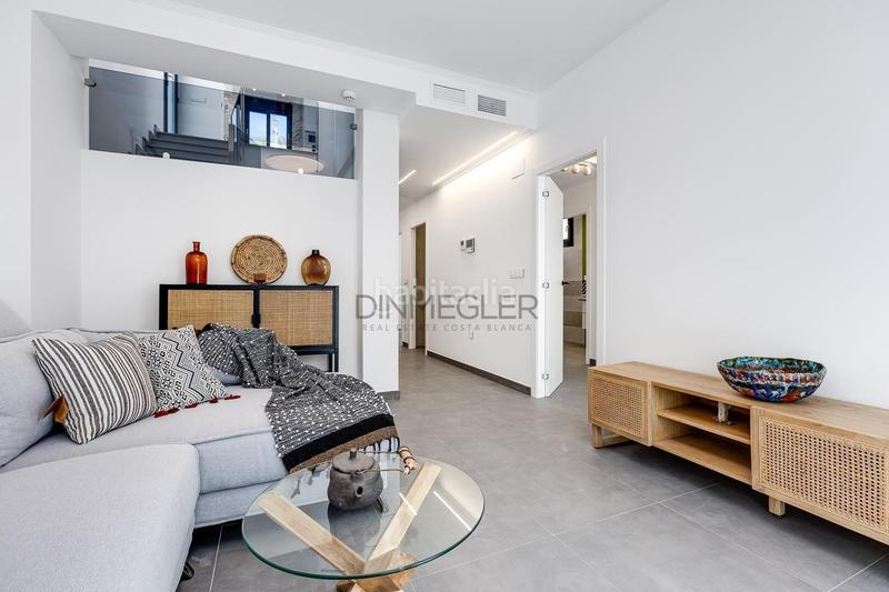 Foto e79c6560-79d2-4a6f-9cd1-73de16f8cbaf. Chalet with parking pool in Los Europeos Torrevieja