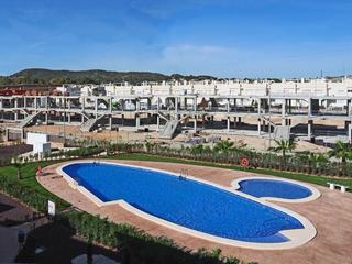 Casa adosada en Desamparados - Hurchillo - Torremendo. Residencial de obra nueva de bungalow en vistabella