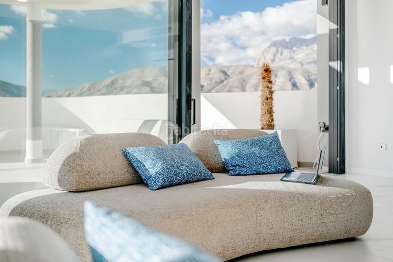 Foto 2d202256-f9ea-4149-ada4-864c6d2863d4. Apartament amb aparcament piscina a Playa Poniente Benidorm