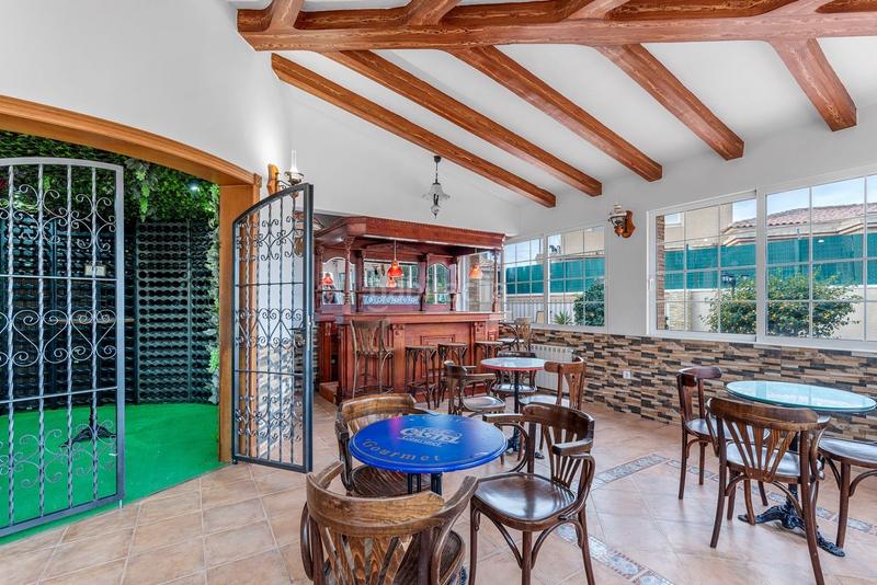 Foto f190fd5f-3849-4566-9a44-af0b460b6286. Chalet mit heizung parking pool in Zona Carrefour - Urbanizaciones Torrevieja