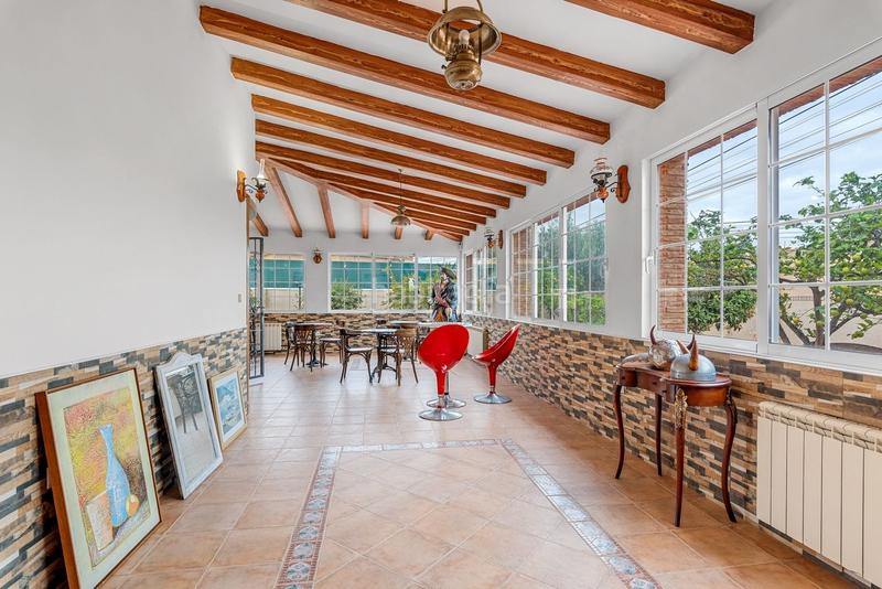 Foto 9f3a6737-aa44-4532-b594-f3164ae39338. Xalet amb calefacció aparcament piscina a Zona Carrefour - Urbanizaciones Torrevieja