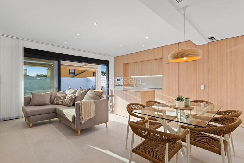 Foto b871f7ea-3a2d-4658-b963-d2defee58e26. Chalet mit pool in Zona Carrefour - Urbanizaciones Torrevieja