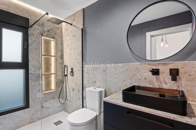 Foto 251bb67a-50a7-4fc1-82da-5c7b2c0c4736. Chalet with pool in Zona Carrefour - Urbanizaciones Torrevieja