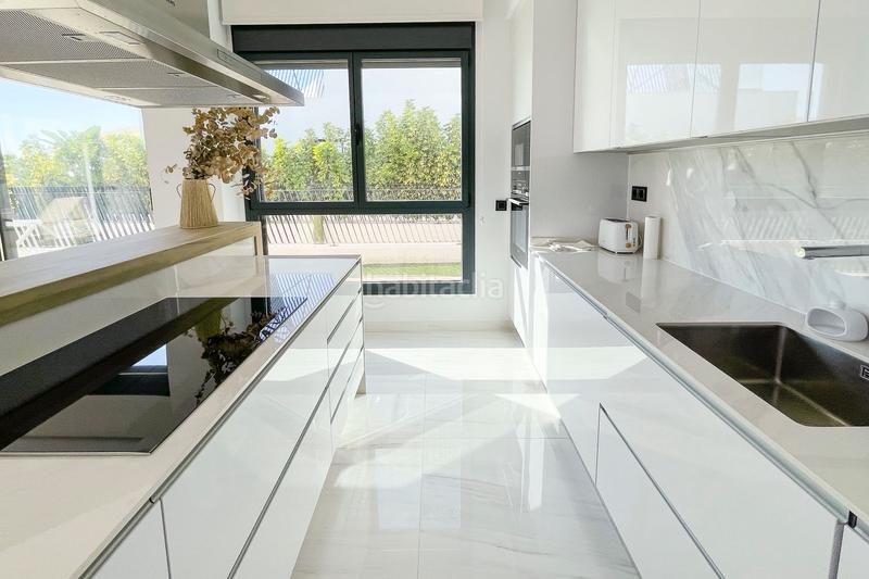 Foto e6c6650a-1357-4367-9811-7e8679b70056. Apartament amb aparcament piscina a Platja de Torres Vila Joiosa (la)