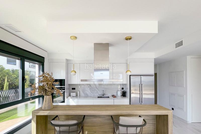 Foto f374a4b8-0bae-4dea-9a99-6d4af0005c15. Apartament amb aparcament piscina a Platja de Torres Vila Joiosa (la)