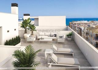 Attique à Avenida Habaneras - Curva de Palangre. Exclusivo atico con solarium privado de 45 m2 a 300 metros de la